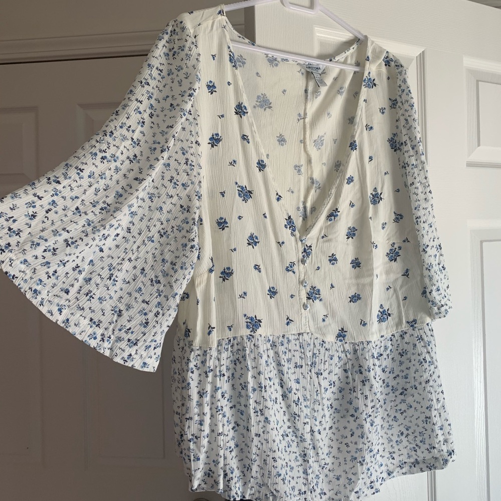 Comfy floral peasant top